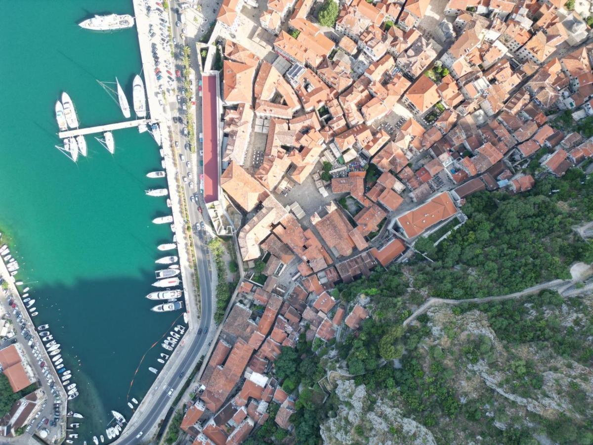 La Grande Apartments Kotor Exterior foto